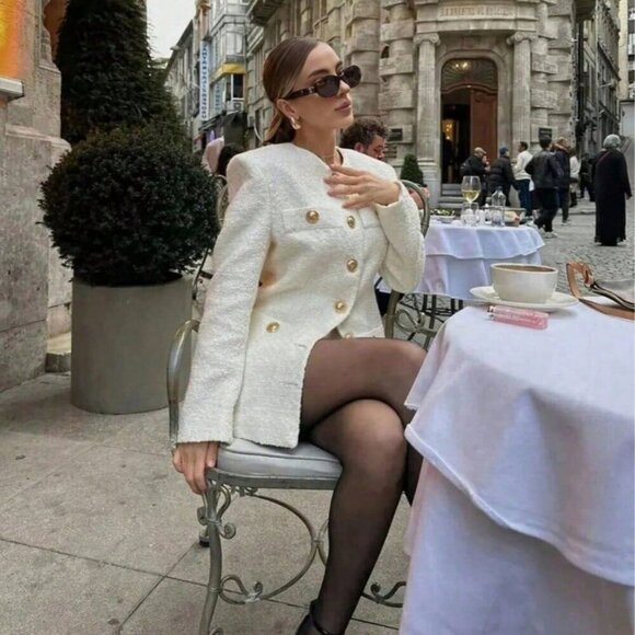 Elegant Women's Long Sleeve Metal Button Decor Jacket - Picture 3 of 4